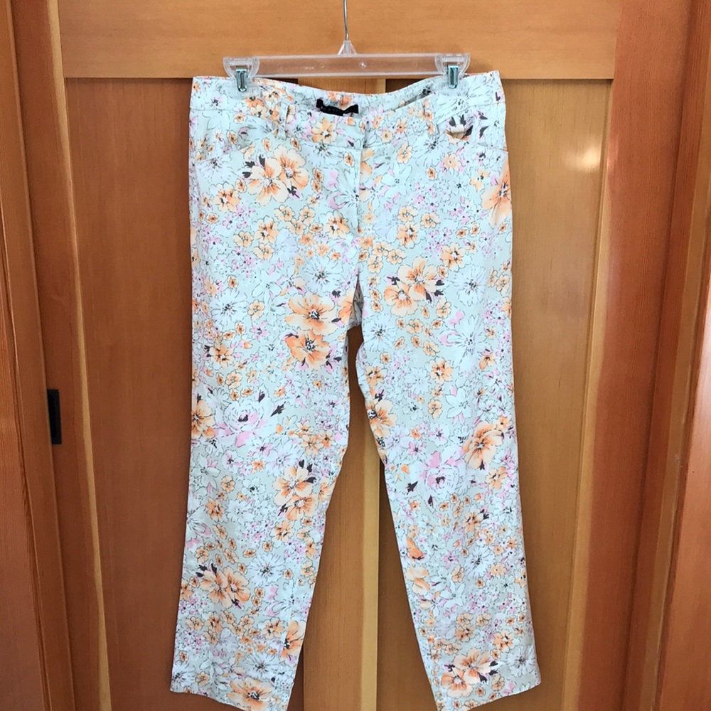 Cute flowered capris